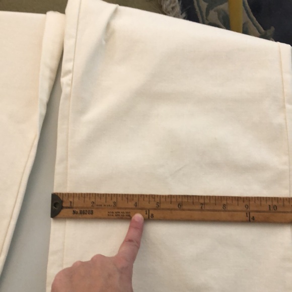 White pantss - Picture 8 of 10